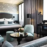 D'aubusson 5* Paris