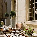 Hotel D'aubusson Paris
