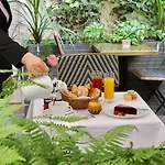 D'aubusson Hotel Paris