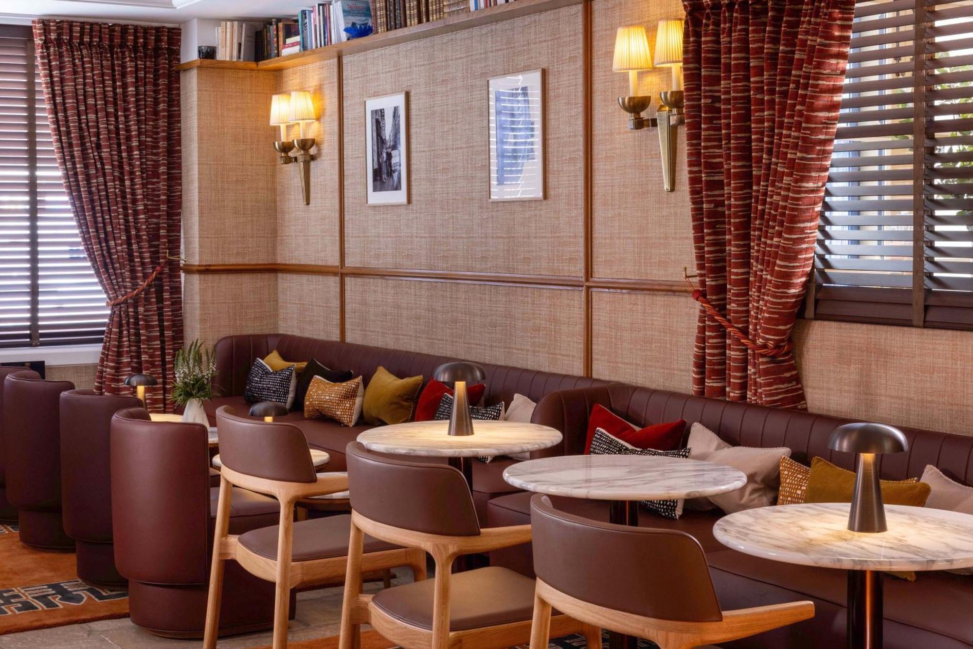 Hotel D'aubusson Paris